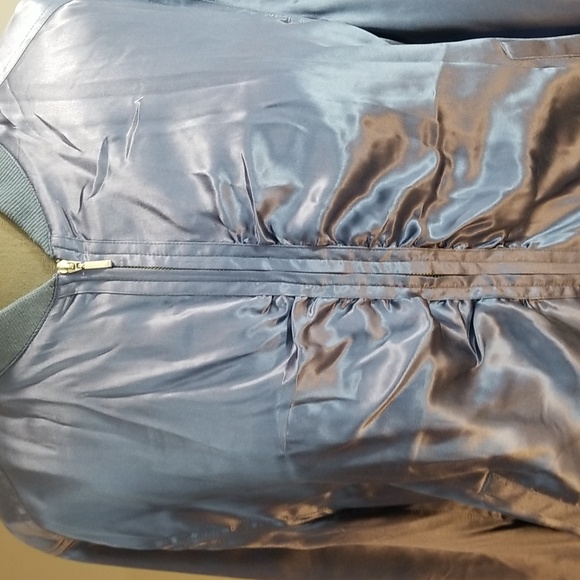 100% pure silk in gorgeous sterling blue jacket bomber large. Mercer & Madison - Picture 5 of 10